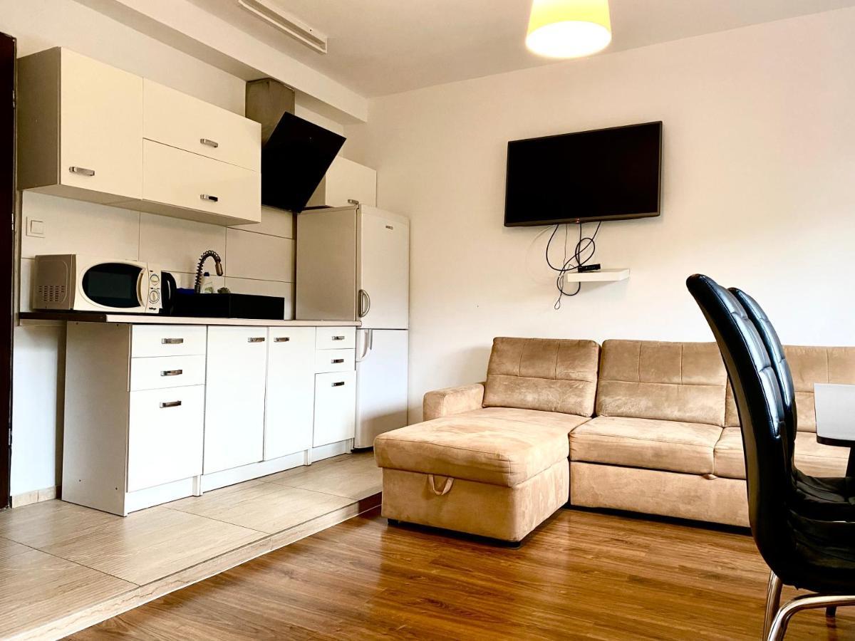 Apartment Familly Apartament 3 *